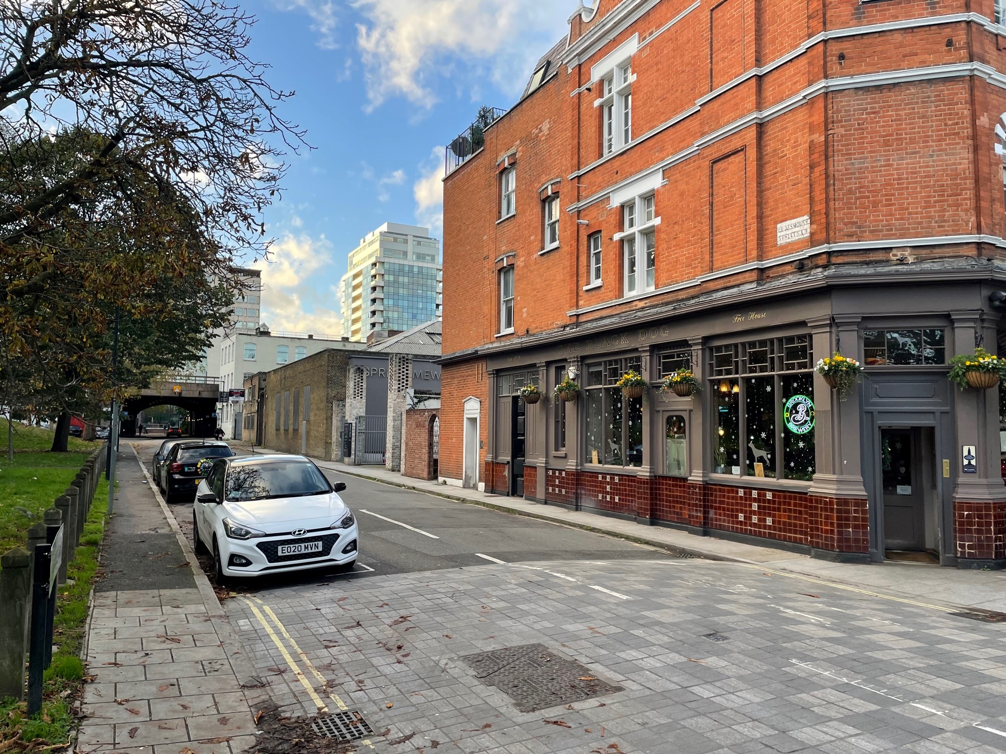 Glasshouse Walk